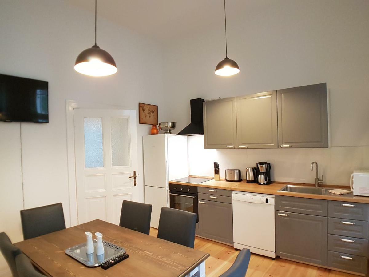 Lang Re By Rockchair Apartments L Superhost Status L 2 Bedrooms Boxspringbeds In City Center - Cozy Family & Business Flair Welcomes You! Berlín Exterior foto